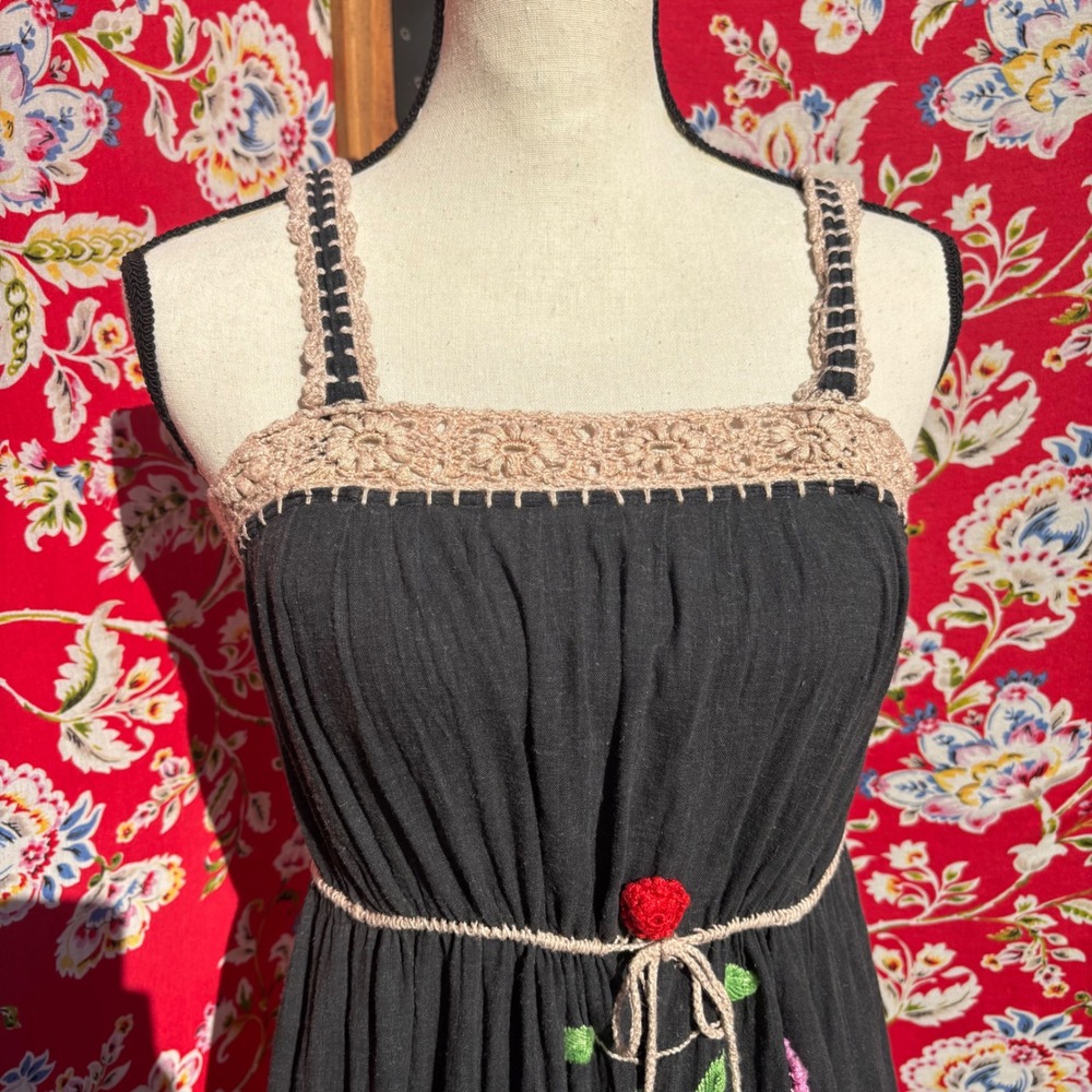 Grey Crocheted Floral Embellishment Drawstring Cottagecore Midi Dress Size M - Picture 3 of 13